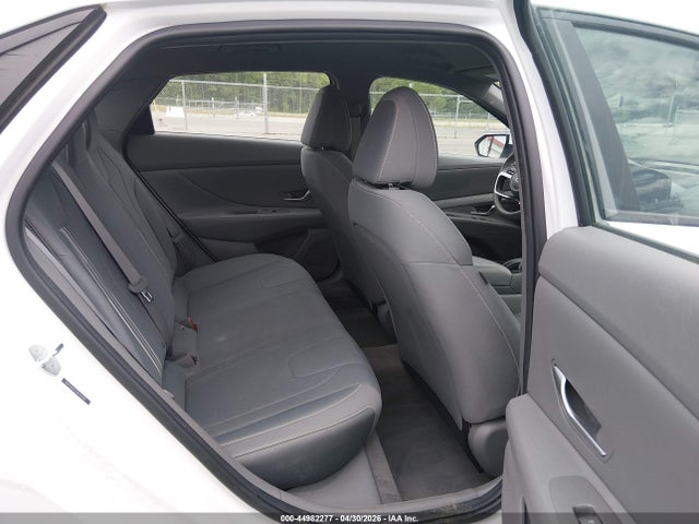 Продажа на аукционе авто 2023 Hyundai Elantra Sel, vin: 5NPLM4AG0PH113089, номер лота: 44982277