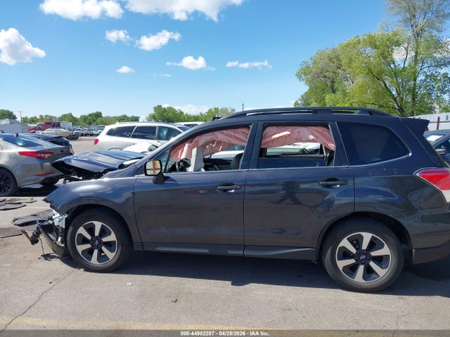Subaru Forester 2.5i Limited 2018 JF2SJAJC0JH561212 Image 15