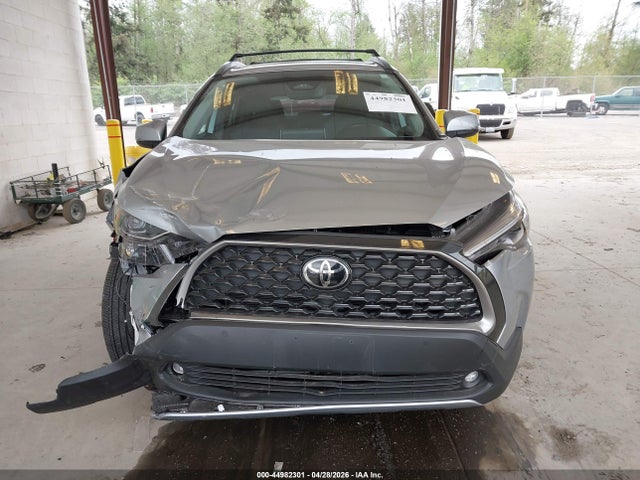 Toyota Corolla Cross Xle 2024 7MUDAABG8RV117534 Image 13