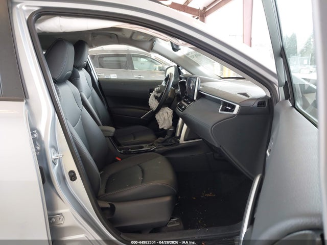 Toyota Corolla Cross Xle 2024 7MUDAABG8RV117534 Image 5