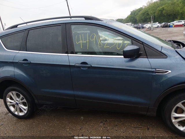 44982303 :رقم المزاد ، 1FMCU0GD2JUC30963 vin ، 2018 Ford Escape Se مزاد بيع