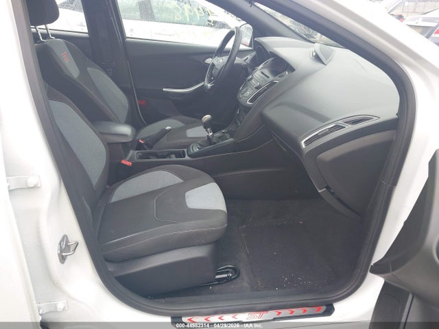 Aukcja sprzedaży 2016 Ford Focus St, vin: 1FADP3L90GL224005, numer aukcji: 44982314