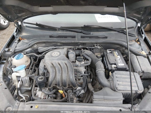 Продаж на аукціоні авто 2015 Volkswagen Jetta 2.0l S, vin: 3VW2K7AJ8FM228544, номер лоту: 44982317