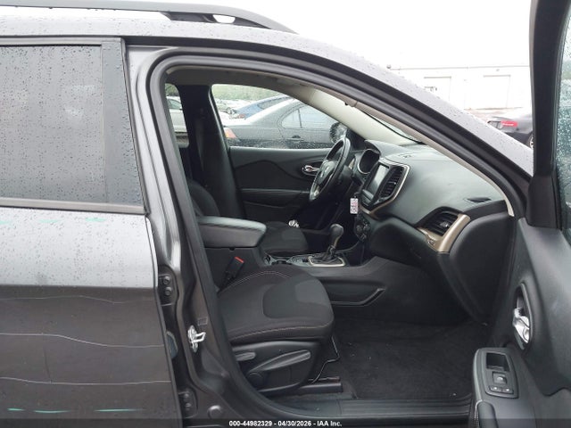 Продаж на аукціоні авто 2015 Jeep Cherokee Latitude Altitude, vin: 1C4PJLCS2FW723171, номер лоту: 44982329