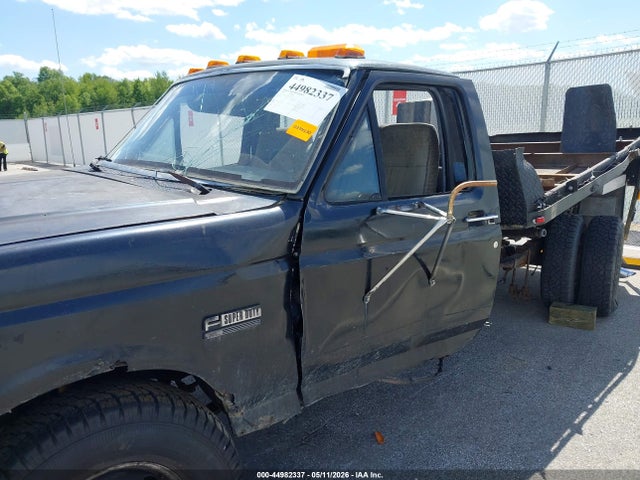 44982337 :رقم المزاد ، 2FDLF47G2KCA86375 vin ، 1989 Ford F Super Duty مزاد بيع