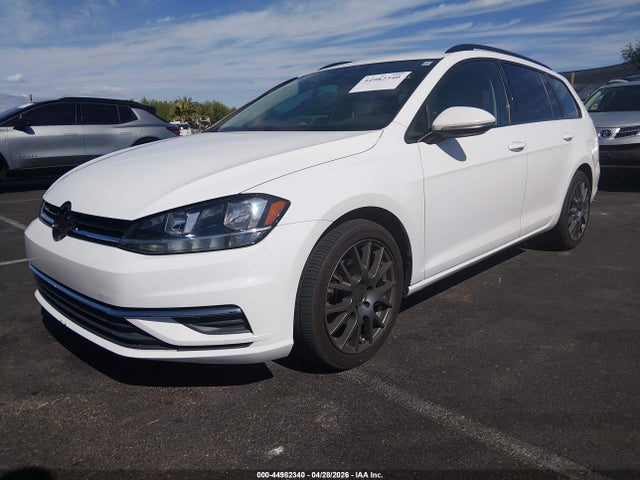 3VW117AU0JM759755 Volkswagen Golf Sportwagen Tsi S