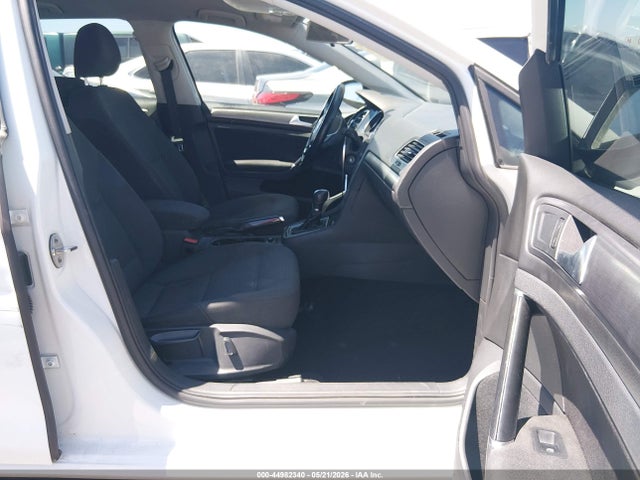 Aukcja sprzedaży 2018 Volkswagen Golf Sportwagen Tsi S, vin: 3VW117AU0JM759755, numer aukcji: 44982340