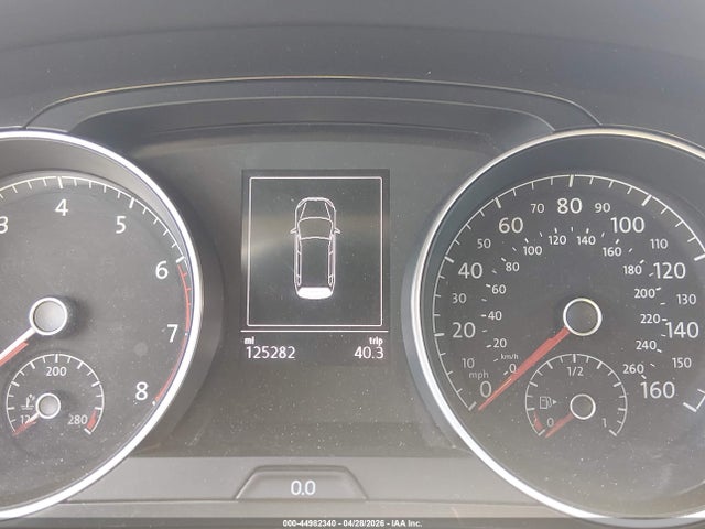 3VW117AU0JM759755 Volkswagen Golf Sportwagen Tsi S