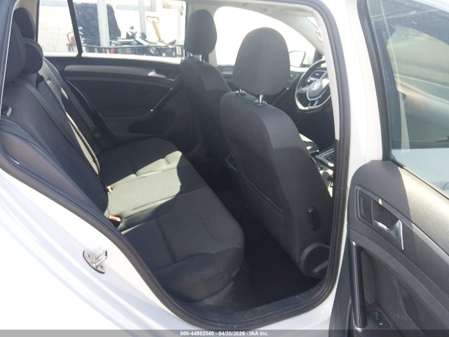 3VW117AU0JM759755 Volkswagen Golf Sportwagen Tsi S