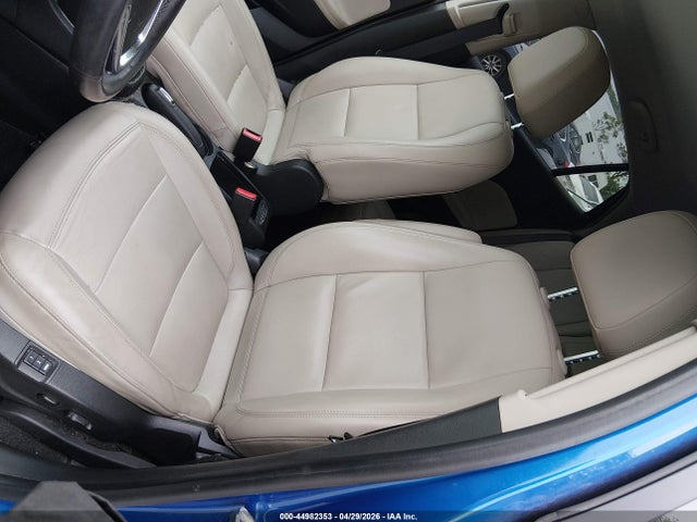 Продажа на аукционе авто 2017 Buick Encore Essence, vin: KL4CJGSB8HB075069, номер лота: 44982353