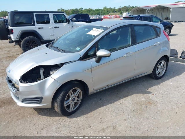 Продажа на аукционе авто 2018 Ford Fiesta Se, vin: 3FADP4EJ6JM142153, номер лота: 44982358