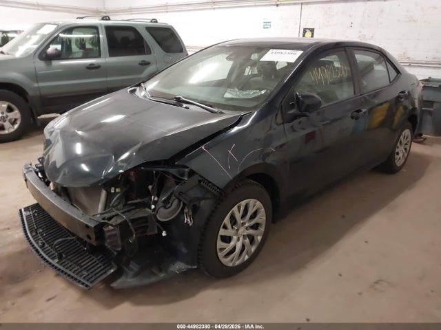 2019 Toyota Corolla Le მანქანა იყიდება აუქციონზე, vin: 2T1BURHE9KC184669, აუქციონის ნომერი: 44982380