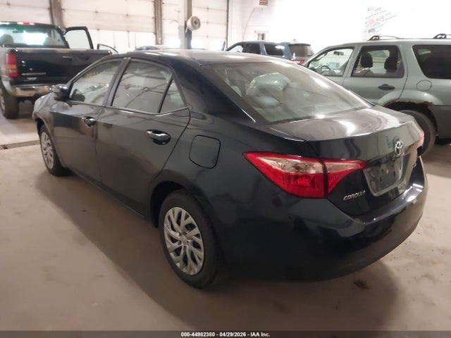 2019 Toyota Corolla Le მანქანა იყიდება აუქციონზე, vin: 2T1BURHE9KC184669, აუქციონის ნომერი: 44982380