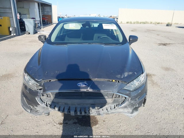 3FA6P0LU1KR120662 Ford Fusion Hybrid Se