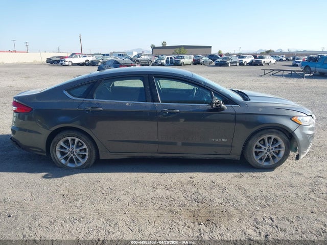 3FA6P0LU1KR120662 Ford Fusion Hybrid Se