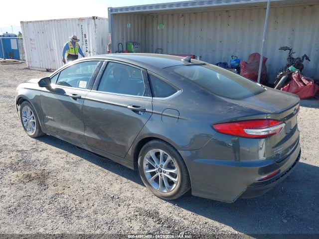 3FA6P0LU1KR120662 Ford Fusion Hybrid Se