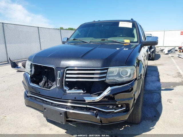 44982412 :رقم المزاد ، 5LMJJ3JT3FEJ02733 vin ، 2015 Lincoln Navigator L مزاد بيع