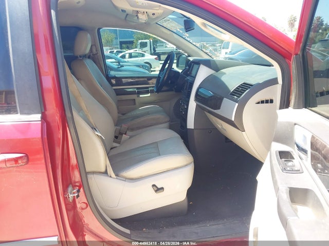 2010 Dodge Grand Caravan Sxt მანქანა იყიდება აუქციონზე, vin: 2D4RN5DX8AR133015, აუქციონის ნომერი: 44982418