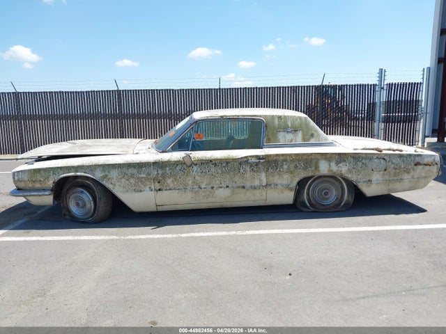 44982456 :رقم المزاد ، 6Y81Z157525 vin ، 1966 Ford Thunderbird مزاد بيع