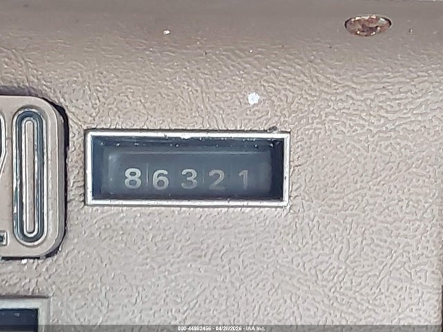 44982456 :رقم المزاد ، 6Y81Z157525 vin ، 1966 Ford Thunderbird مزاد بيع