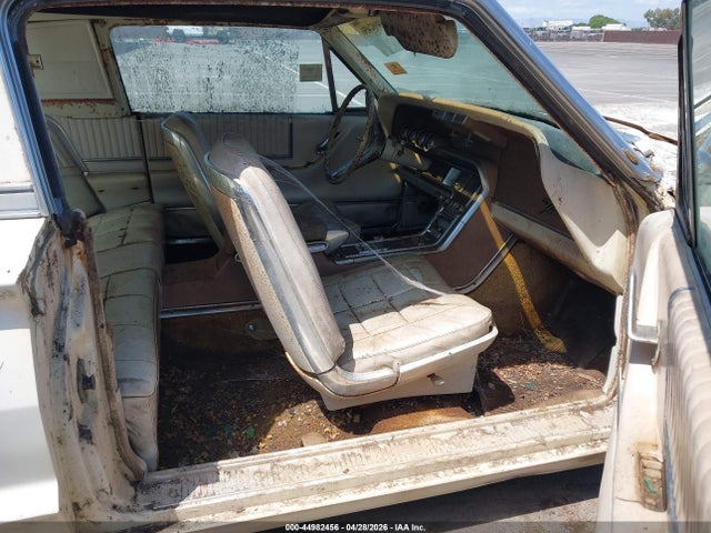 44982456 :رقم المزاد ، 6Y81Z157525 vin ، 1966 Ford Thunderbird مزاد بيع