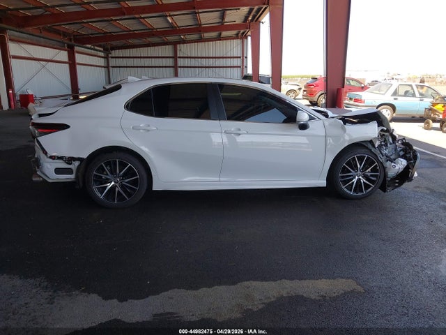 44982475 :رقم المزاد ، 4T1S11BK0RU115614 vin ، 2024 Toyota Camry Se مزاد بيع