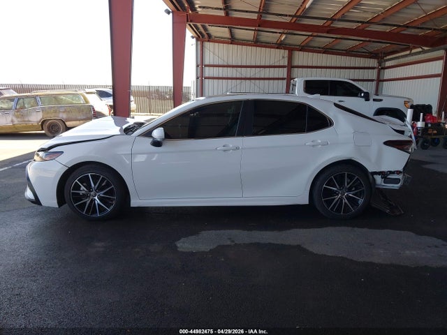 44982475 :رقم المزاد ، 4T1S11BK0RU115614 vin ، 2024 Toyota Camry Se مزاد بيع