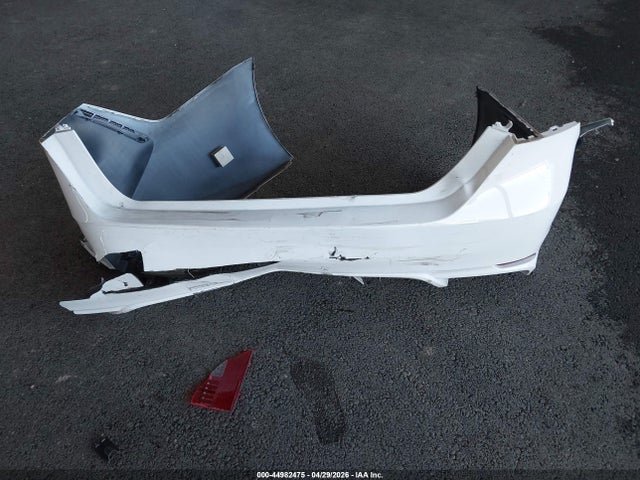 44982475 :رقم المزاد ، 4T1S11BK0RU115614 vin ، 2024 Toyota Camry Se مزاد بيع