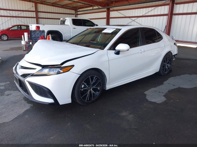 44982475 :رقم المزاد ، 4T1S11BK0RU115614 vin ، 2024 Toyota Camry Se مزاد بيع