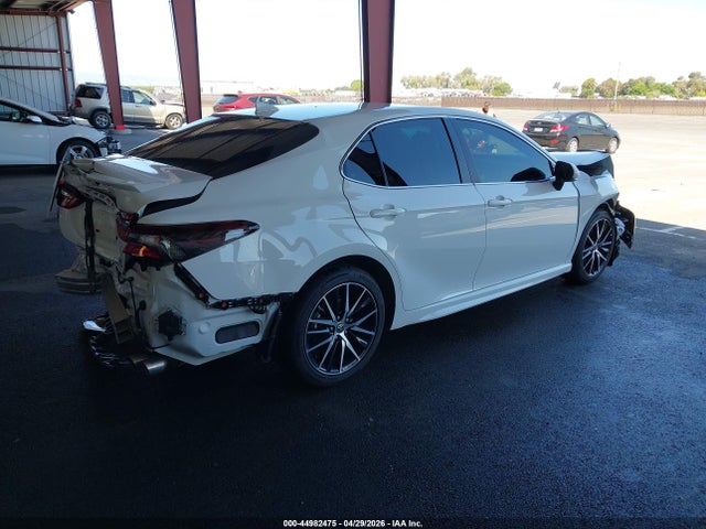 44982475 :رقم المزاد ، 4T1S11BK0RU115614 vin ، 2024 Toyota Camry Se مزاد بيع