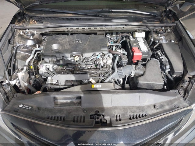 4T1G11BK8NU060880 Toyota Camry Se Awd
