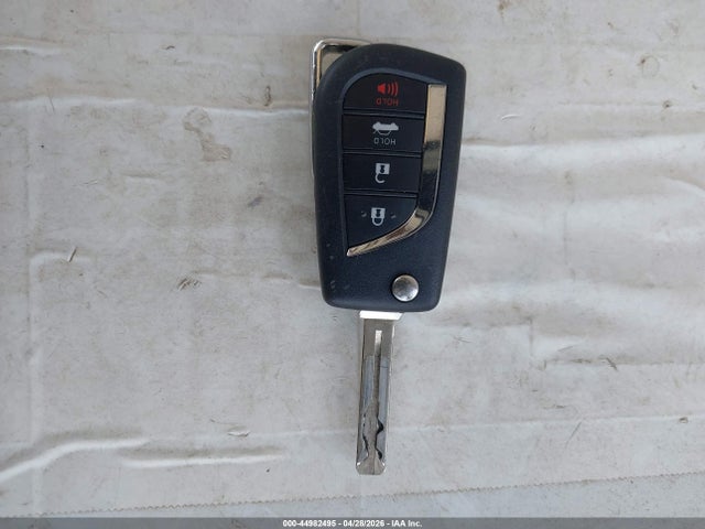 4T1G11BK8NU060880 Toyota Camry Se Awd