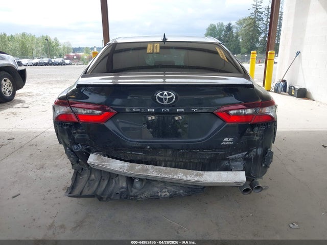 4T1G11BK8NU060880 Toyota Camry Se Awd