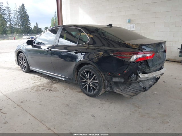 4T1G11BK8NU060880 Toyota Camry Se Awd