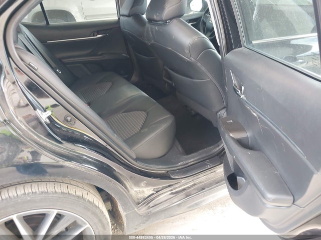 4T1G11BK8NU060880 Toyota Camry Se Awd