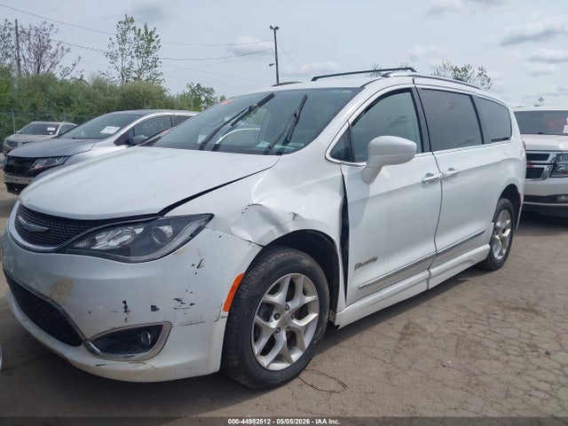Продаж на аукціоні авто 2018 Chrysler Pacifica Touring L, vin: 2C4RC1BG0JR312101, номер лоту: 44982512