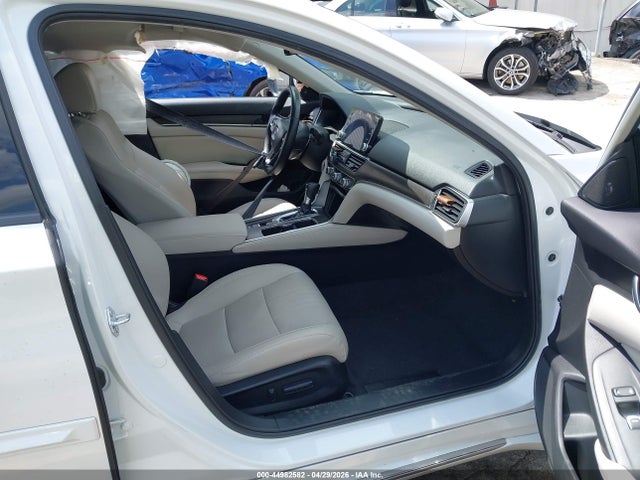 Продаж на аукціоні авто 2022 Honda Accord Ex-l, vin: 1HGCV1F57NA013807, номер лоту: 44982582