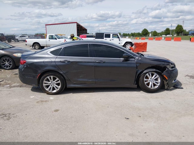 44982610 :رقم المزاد ، 1C3CCCAB5FN616637 vin ، 2015 Chrysler 200 Limited مزاد بيع