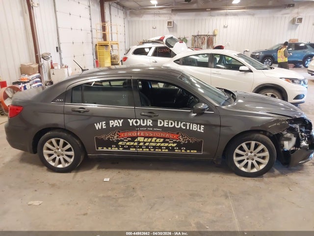 Aukcja sprzedaży 2014 Chrysler 200 Touring, vin: 1C3CCBBB7EN186360, numer aukcji: 44982662
