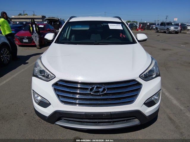 2015 Hyundai Santa Fe Limited მანქანა იყიდება აუქციონზე, vin: KM8SN4HF2FU119322, აუქციონის ნომერი: 44982664