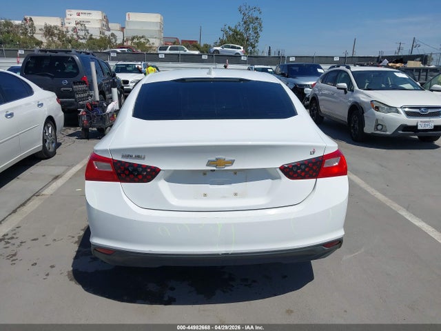 1G1ZE5ST2HF149928 Chevrolet MALIBU 1LT