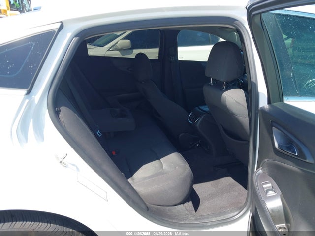 1G1ZE5ST2HF149928 Chevrolet MALIBU 1LT