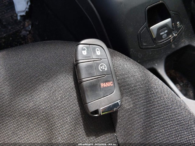 Продаж на аукціоні авто 2020 Jeep Renegade Upland 4x4, vin: ZACNJBAB4LPL36003, номер лоту: 44982674