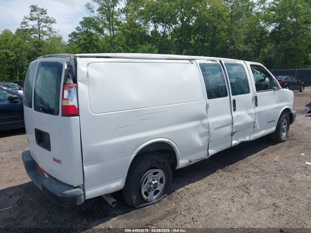 44982675 :رقم المزاد ، 1GTFG29X151101177 vin ، 2005 Gmc Savana Standard مزاد بيع