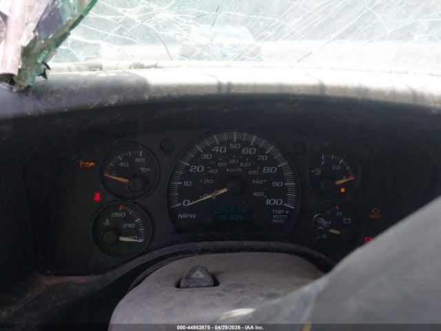 44982675 :رقم المزاد ، 1GTFG29X151101177 vin ، 2005 Gmc Savana Standard مزاد بيع