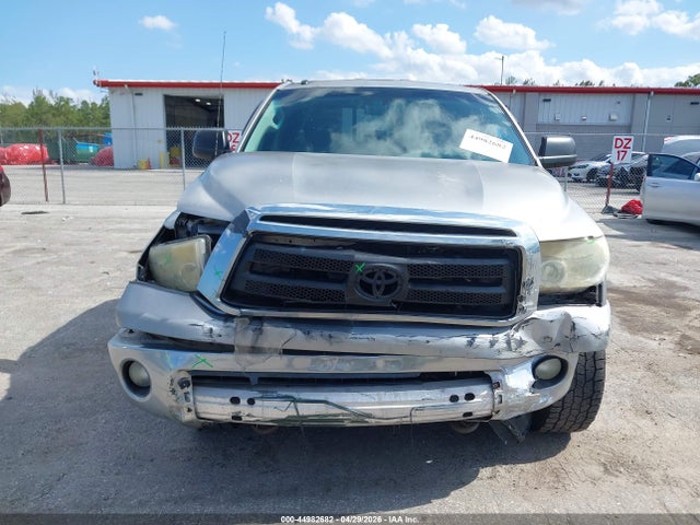 44982682 :رقم المزاد ، 5TFUW5F15AX146674 vin ، 2010 Toyota Tundra Grade 5.7l V8 مزاد بيع