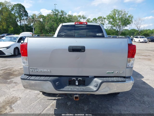 44982682 :رقم المزاد ، 5TFUW5F15AX146674 vin ، 2010 Toyota Tundra Grade 5.7l V8 مزاد بيع