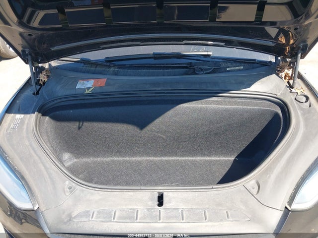 Продаж на аукціоні авто 2018 Tesla Model X 100d/75d/p100d, vin: 5YJXCBE2XJF109001, номер лоту: 44982723