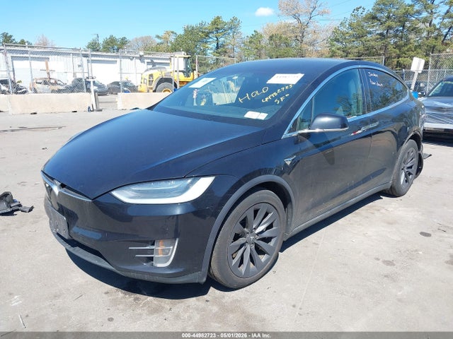 Продаж на аукціоні авто 2018 Tesla Model X 100d/75d/p100d, vin: 5YJXCBE2XJF109001, номер лоту: 44982723
