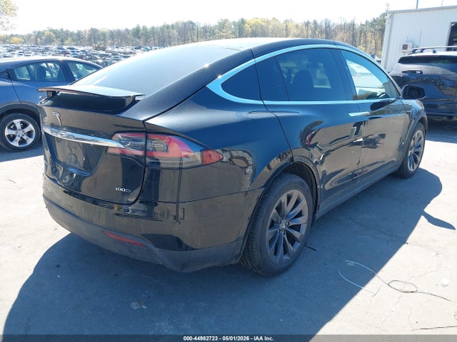 Продаж на аукціоні авто 2018 Tesla Model X 100d/75d/p100d, vin: 5YJXCBE2XJF109001, номер лоту: 44982723